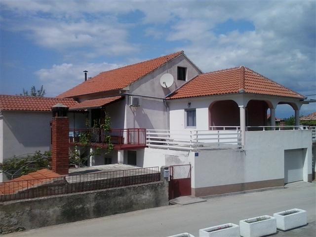 Apartmány Jelena - Tkon, Pašman AP2 (5+2)