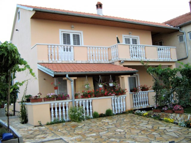 Apartments Bencic - Tkon, Kraj AP2 (4+1)