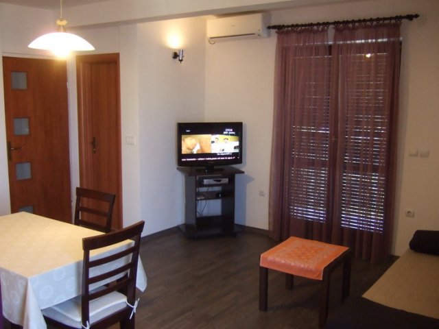 Apartmani Hodak - Čiovo AP3 (2+2)