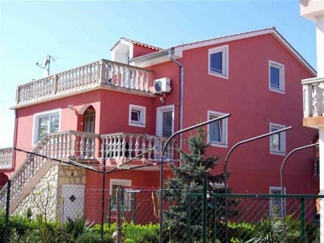 Apartmani Lea - Malinska AP2 (2+2)